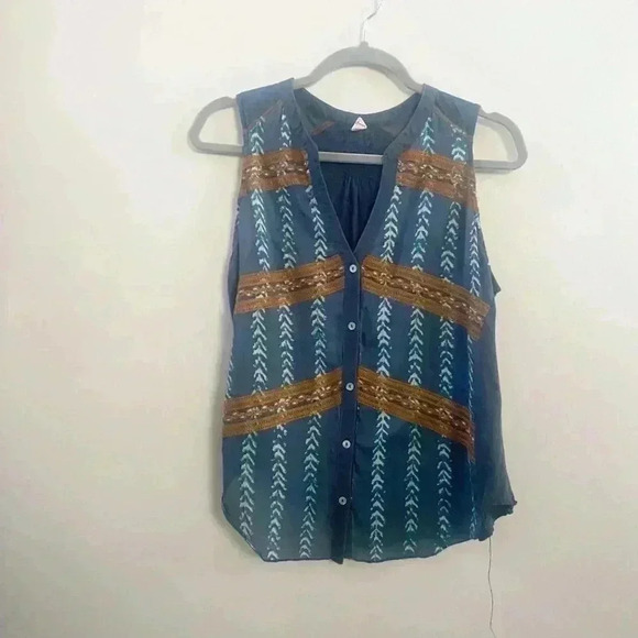 Anthropologie tiny sleeveless patterned blouse - Picture 1 of 5